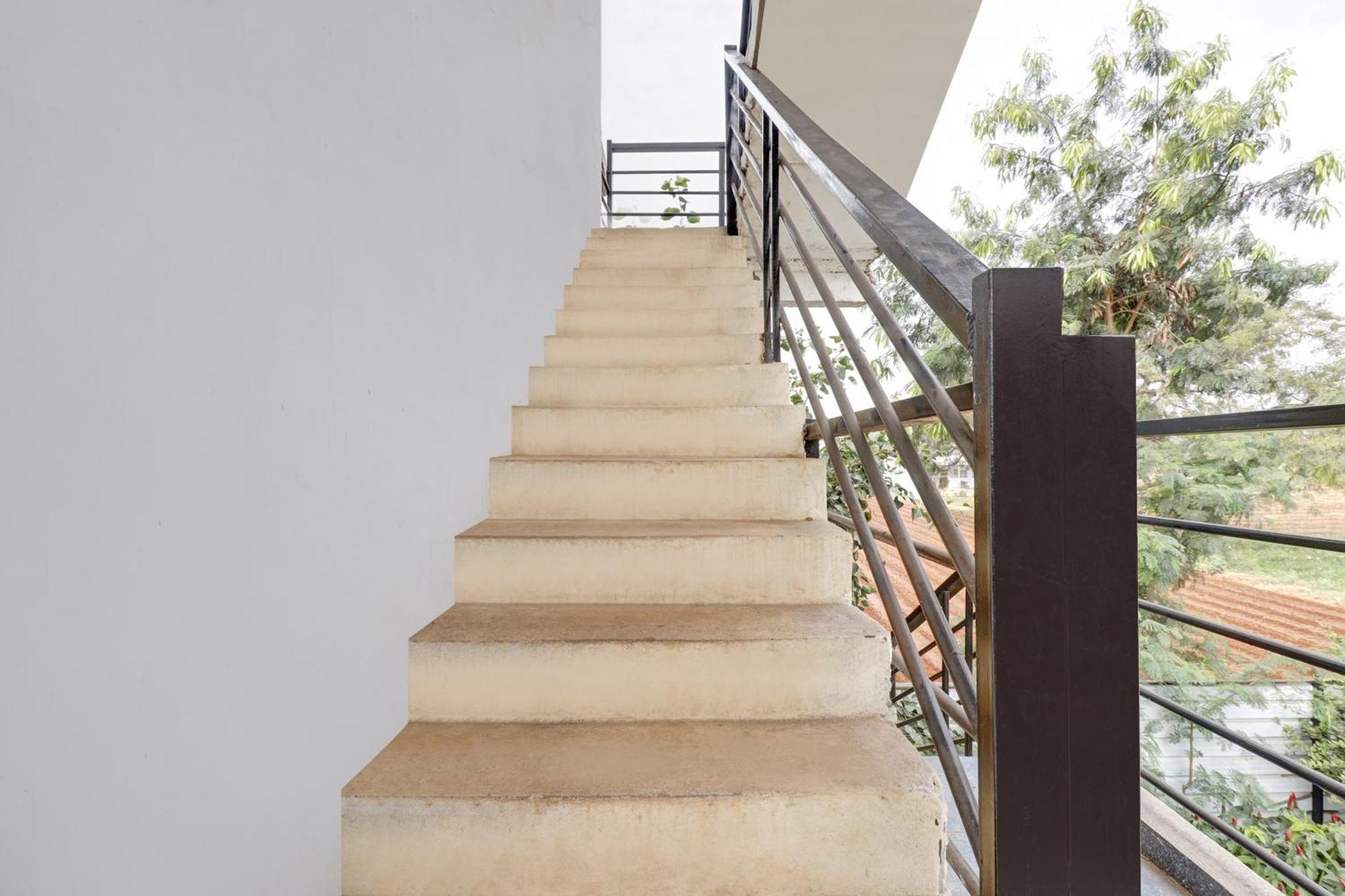 Oyo Sampige Heritage Hotel Koppal Екстериор снимка
